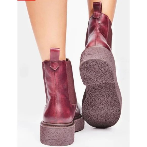 Free People Carmel Chelsea Boots - Picture 4 of 14